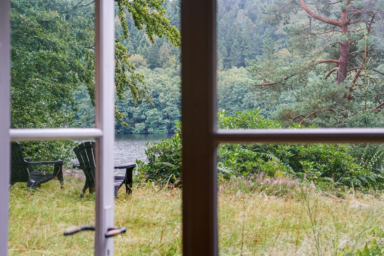 image 01